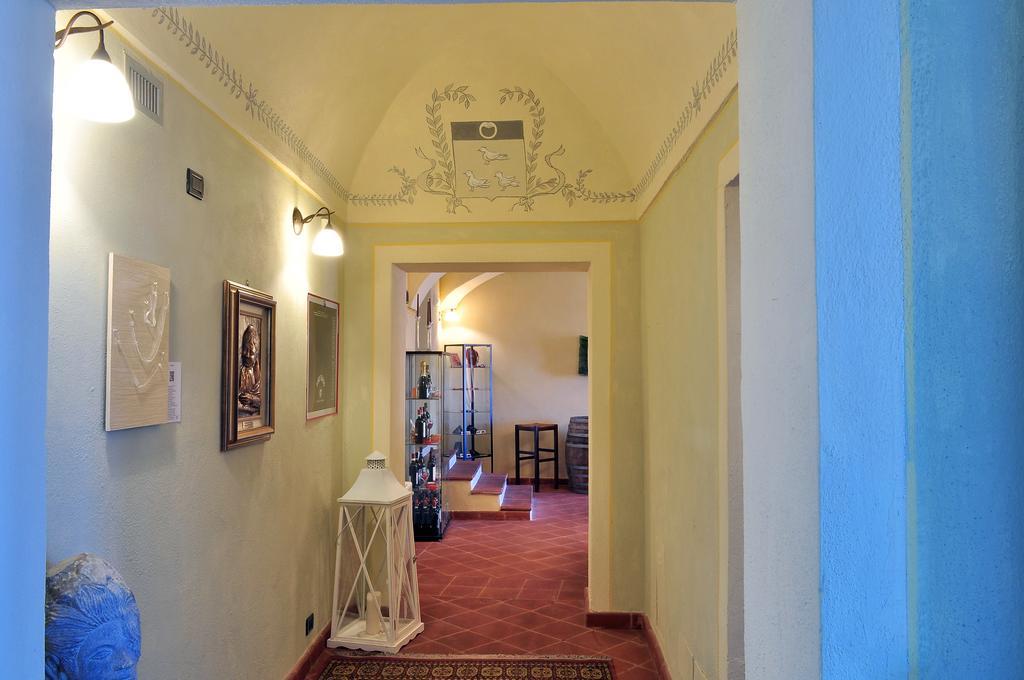 La Foresteria Del Castello - Wellness Hotel In Dimora Storica CastellʼAlfero Exterior foto