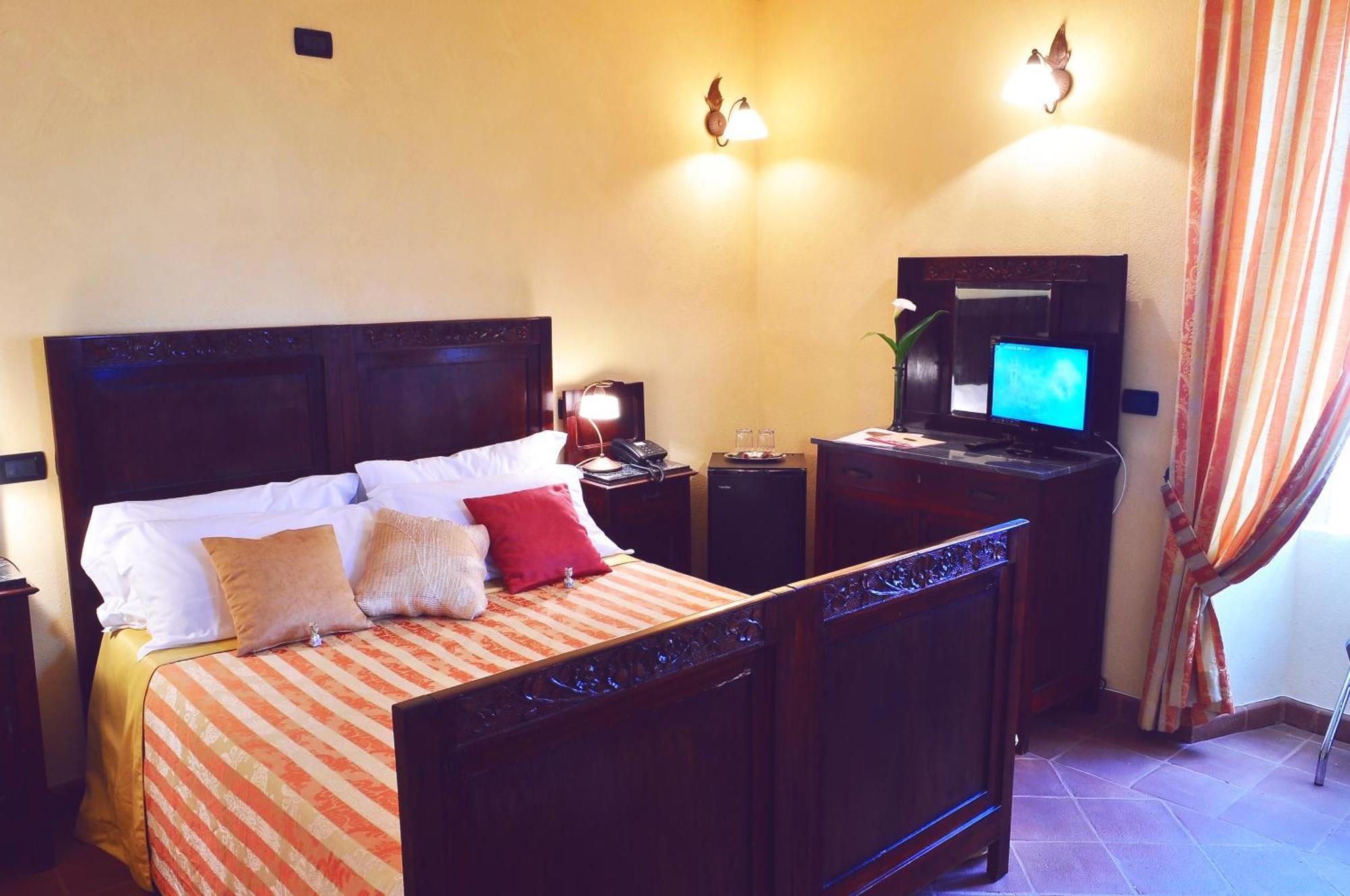 La Foresteria Del Castello - Wellness Hotel In Dimora Storica CastellʼAlfero Quarto foto