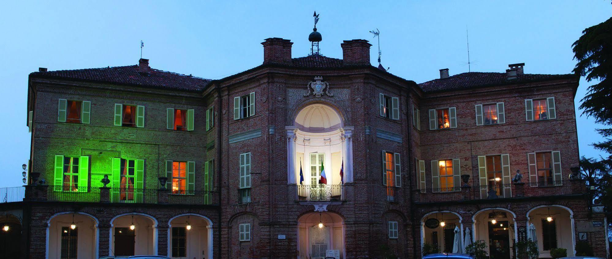 La Foresteria Del Castello - Wellness Hotel In Dimora Storica CastellʼAlfero Exterior foto